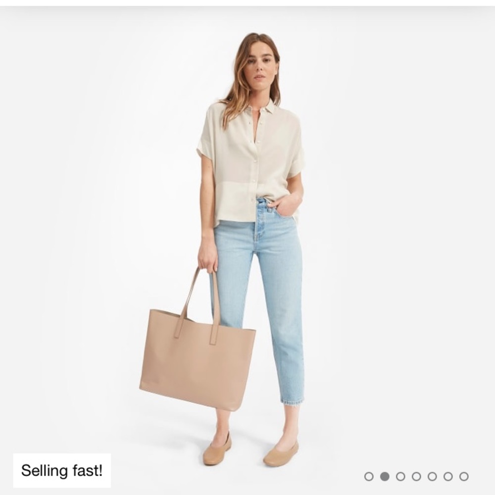 CLEAN SILK SHORT SLEEVE SQUARE SHIRT IN STONE